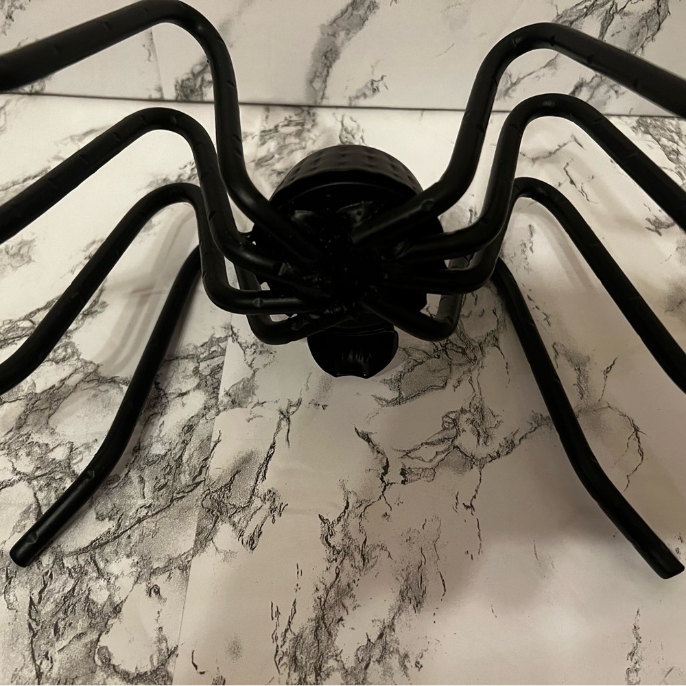 Pottery Barn Halloween Metal Spider Tea Light Party Decoration Retired Decor - Picture 6 of 12